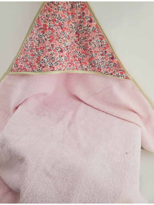 Cape de bain personnalisée prénom liberty wiltshire pois de senteur