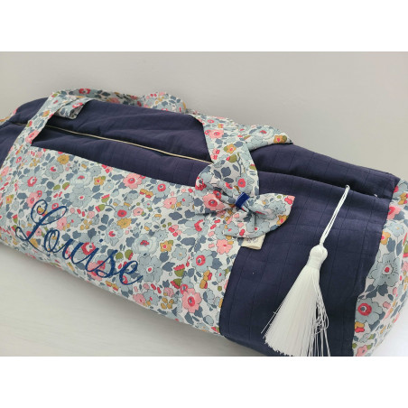 Sac week-end personnalisé en liberty Betsy porcelaine et matelassé marine