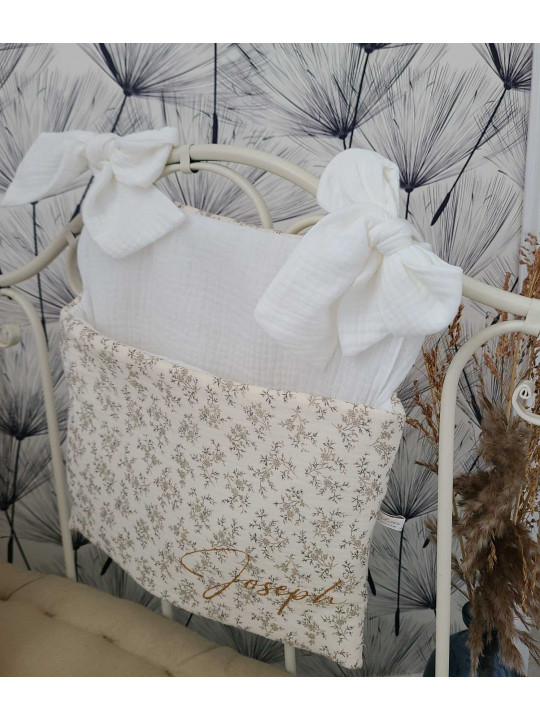 Range-pyjama ou range-doudou personnalisé double gaze fleurie