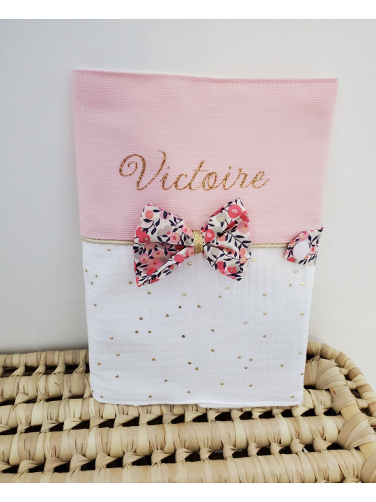 Protège carnet de santé noeud liberty Wiltshire et double gaze personnalisable avec prénom