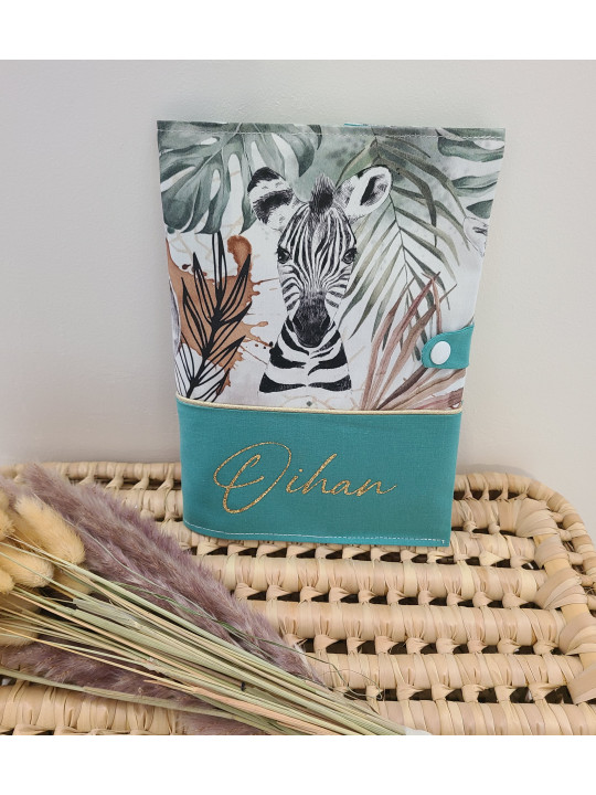 Protège carnet de santé thème jungle personnalisé avec prénom