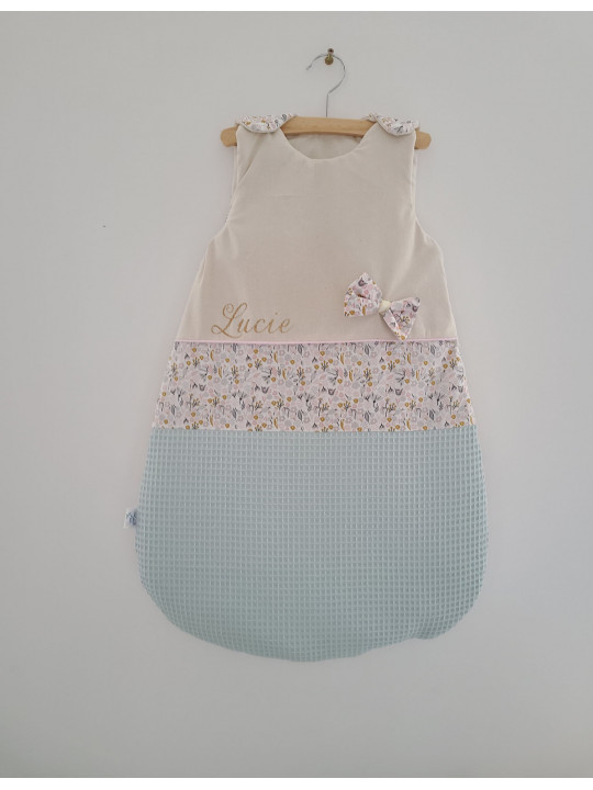 Gigoteuse personnalisée coton floral thème pastel