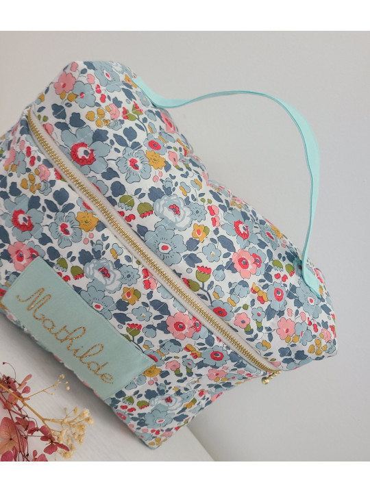 Vanity trousse de toilette personnalisable en liberty Betsy porcelaine matelassé