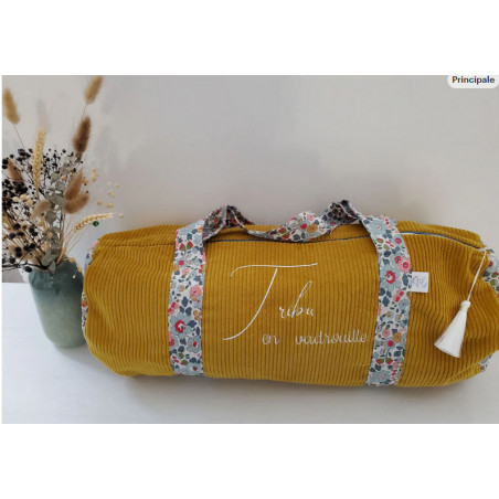 Sac bowling (sac week-end) en liberty Betsy porcelaine/ velours, personnalisé