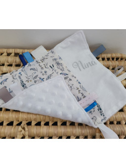 Doudou étiquettes liberty Theo blue dust personnalisé tout doux