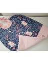 Grande serviette élastiquée petits renards en marine et rose pour maternelle
