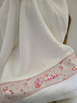 Drap de douche 70x140 éponge et coton licorne personnalisé