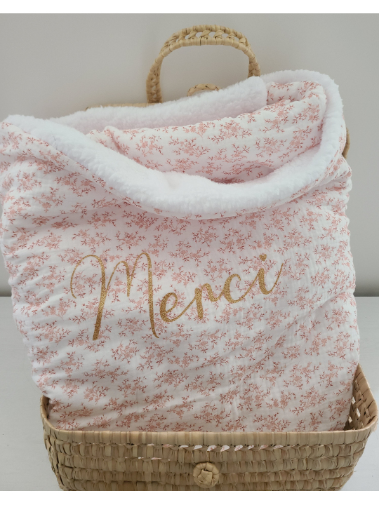 Couverture double gaze de coton bio fleurie et moumoute 150x160 personnalisée