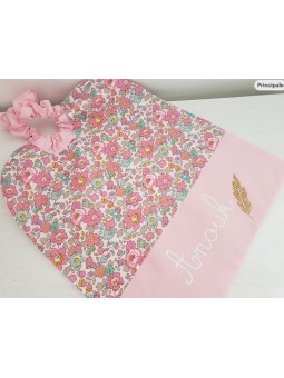 Grande serviette élastiquée liberty Betsy cupcake pour maternelle ou tissus au choix