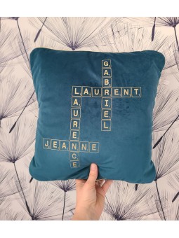 Coussin prénoms scrabble (cadeau anniversaire, mariage, fête mères, mamies...)