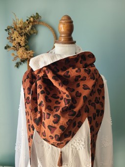 Chèche léopard coeurs en double gaze