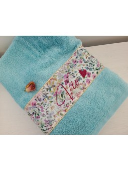 Drap de douche 70x140 éponge et liberty Felda personnalisé