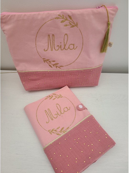 Protège carnet de santé double gaze rose et couronne florale personnalisable avec prénom