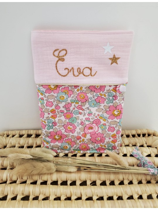Protège carnet de santé liberty Betsy cupcake / double gaze personnalisable avec prénom
