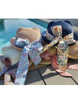 Chapeau de paille fillette et noeud liberty