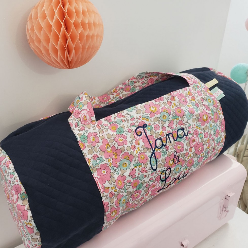 Sac bowling (sport, week-end ) en liberty B cupcake et matelassé  marine