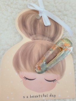 Barrette fillette liberty résine