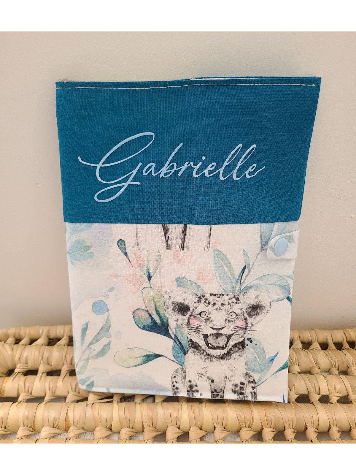 Protège carnet de santé thème jungle personnalisable avec prénom