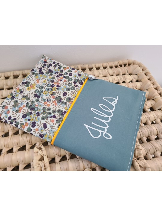 Protège carnet de santé liberty Wiltshire autumn, personnalisé avec prénom