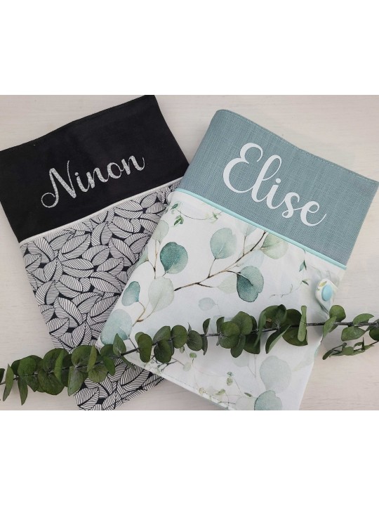 Protège carnet de santé coton eucalyptus et lin personnalisable avec prénom