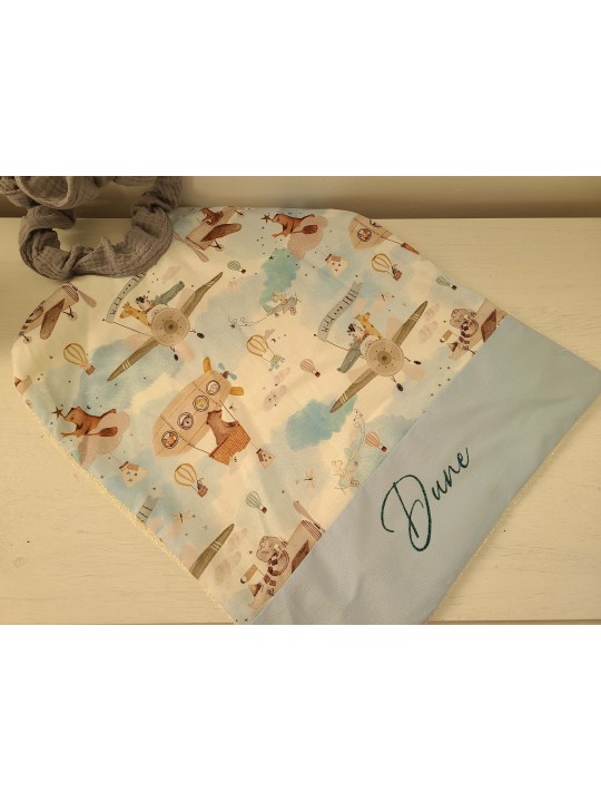 Grande serviette élastiquée petits véhicules et animaux pour maternelle, tissus au choix
