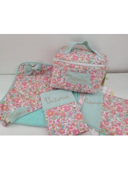 Vanity trousse de toilette personnalisable en liberty Betsy cupcake matelassé