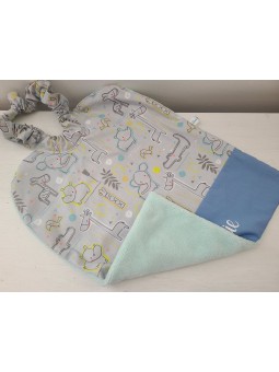 Grande serviette élastiquée petits animaux savane pour maternelle ou tissus au choix