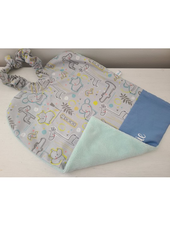 Grande serviette élastiquée petits animaux savane pour maternelle ou tissus au choix