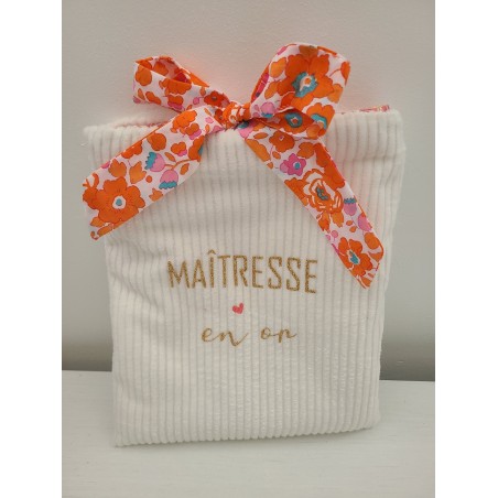 Pochette livre personnalisée en velours écru et noeud liberty Betsy mandarine