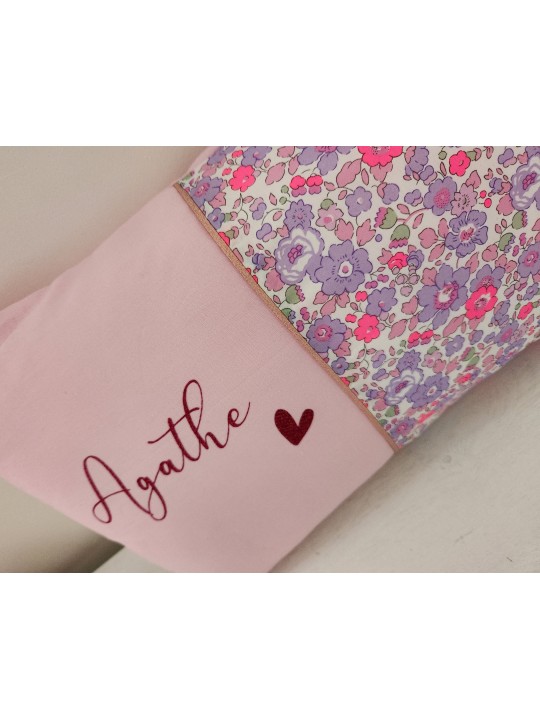 Coussin 30x50 personnalisé liberty betsy (coussin de sieste, cadeau de naissance ...)