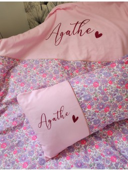 Coussin 30x50 personnalisé liberty betsy (coussin de sieste, cadeau de naissance ...)
