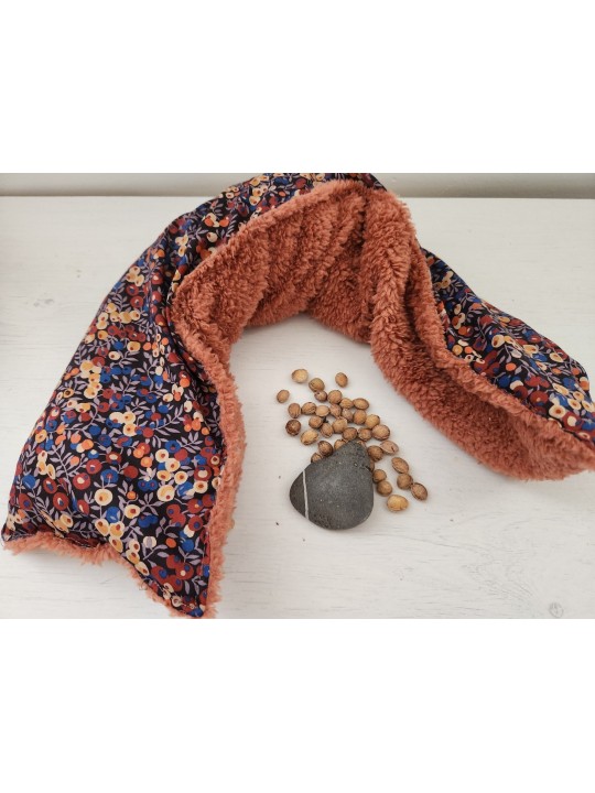 Bouillotte de cou aux noyaux de cerise liberty / sherpa