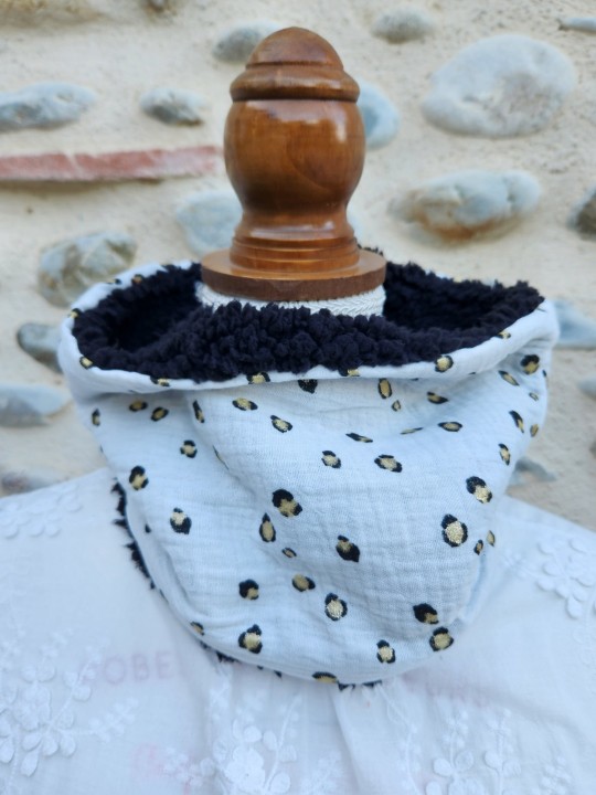 Snood double gaze léopard et moumoute extra douce et chaude