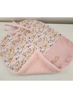 Bavoir personnalisé en coton floral, double gaze / éponge de bambou