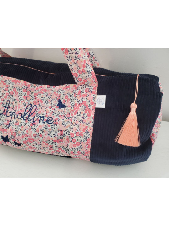 Sac polochon week-end personnalisé en liberty Wiltshire pois de senteur et velours marine