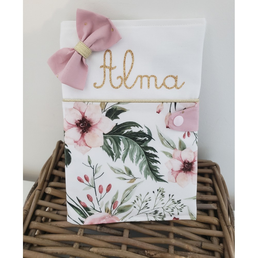 fleurs roses - Protège carnet de santé personnalisé fille - Cadeau naissance