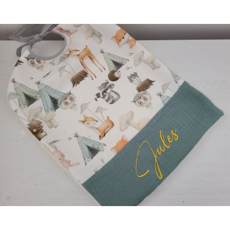 Bavoir coton thème forêt / éponge personnalisé prénom