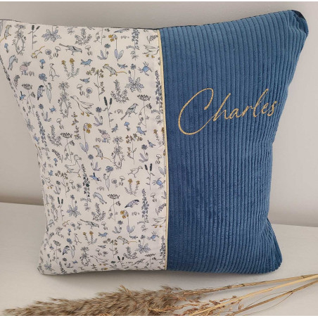 Coussin personnalisé 40x40 cm liberty Theo et velours (ou coussin de sieste)