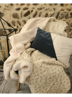 Grande couverture cocooning double gaze de coton BIO fleurie / moumoute